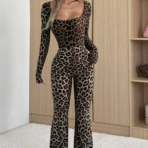 Multicolor Casual Women's Leopard Print Square Neck Long Sleeve Flared Jumpsuit - Picture 1 of 6